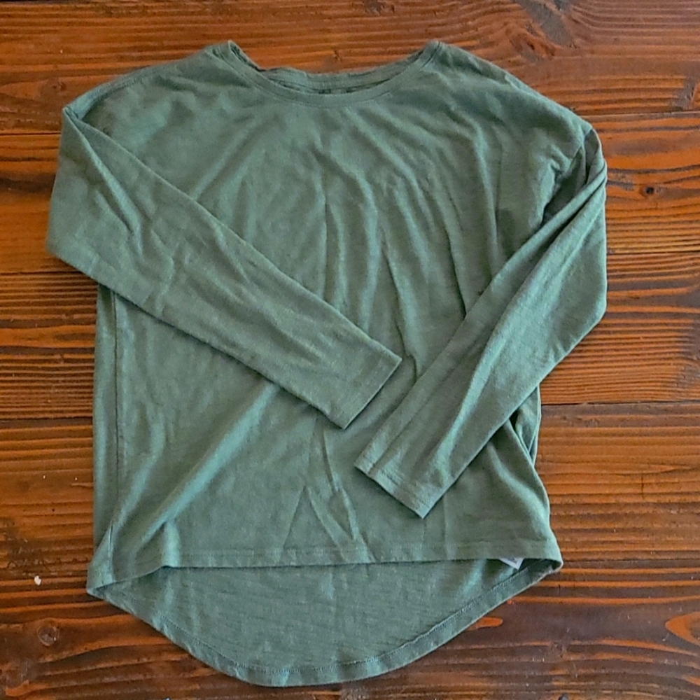 Long sleeve shirt